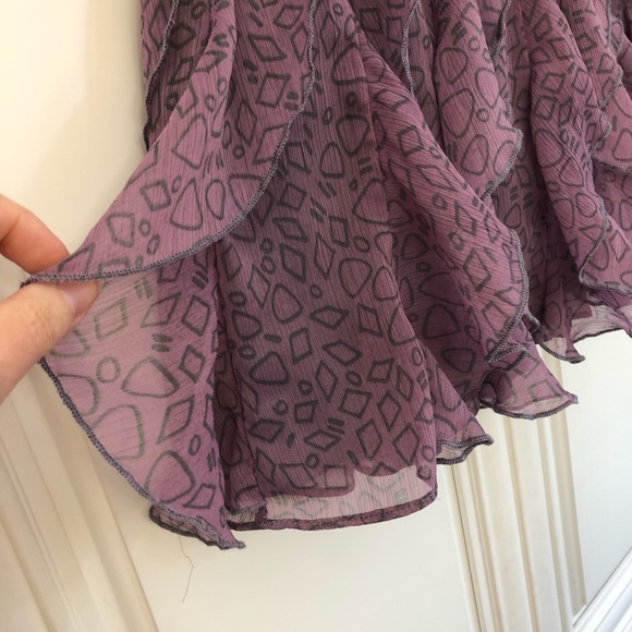 Guess women’s mini skirt - Picture 4 of 8